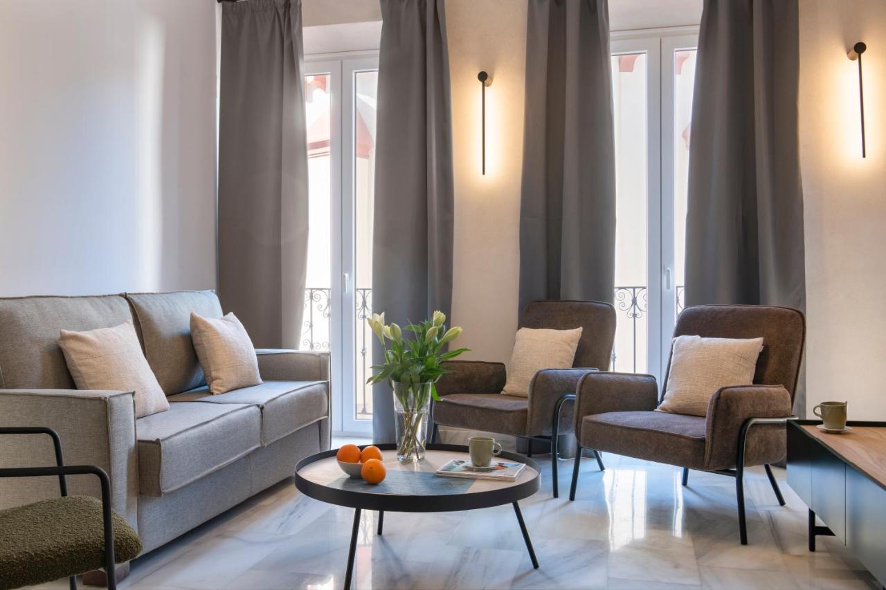 Magno Apartments San Gil - Shared Jacuzzi Sevilla Dış mekan fotoğraf