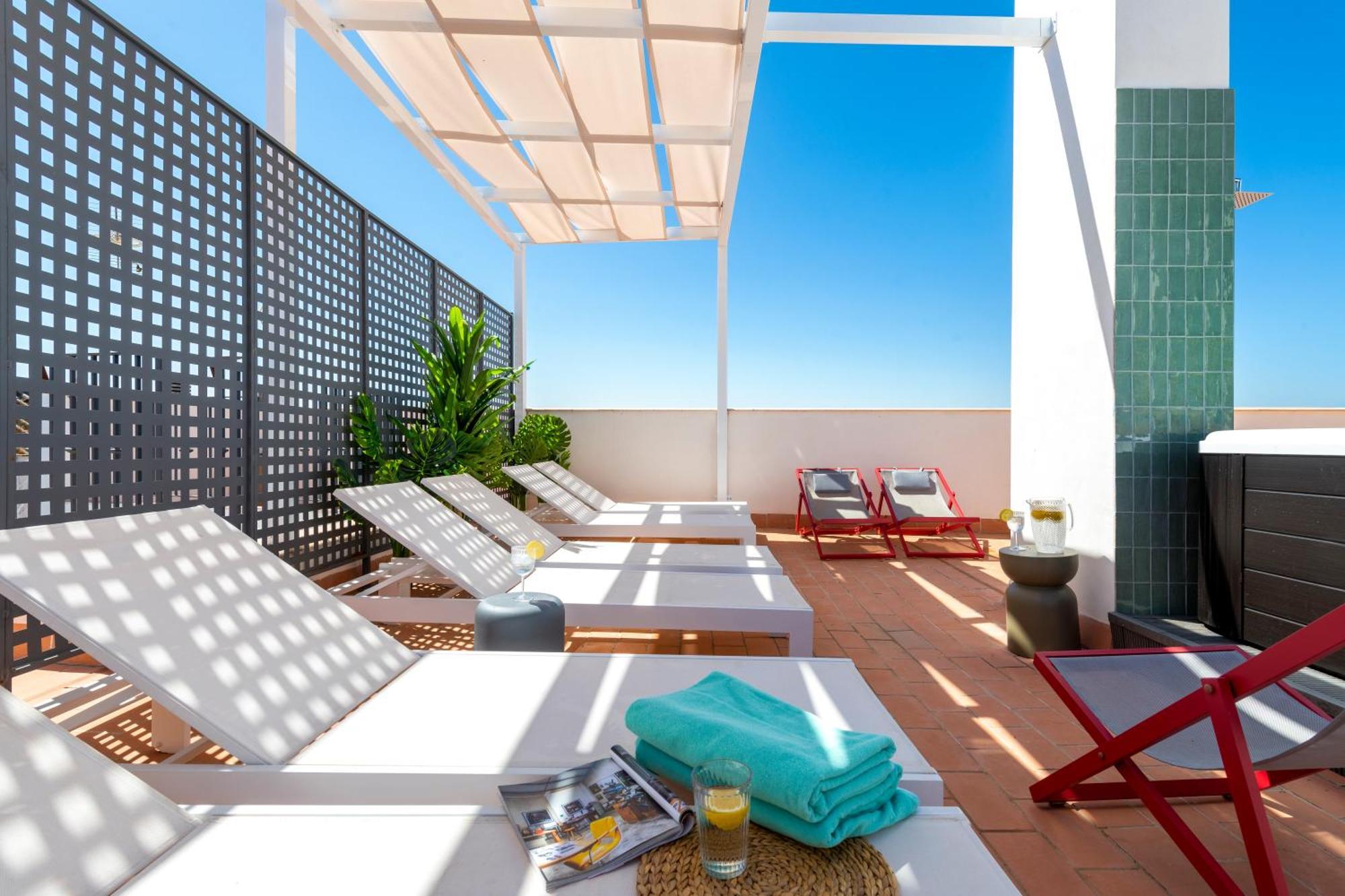 Magno Apartments San Gil - Shared Jacuzzi Sevilla Dış mekan fotoğraf